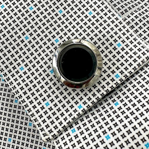 Timeless Moss Cuff Links- Black - Picture 5 of 9